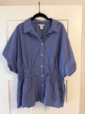 H&M Blue and White Striped Button-Up Blouse